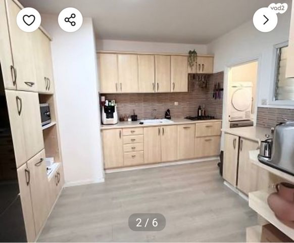 דירה, פועלים ב, כפר סבא