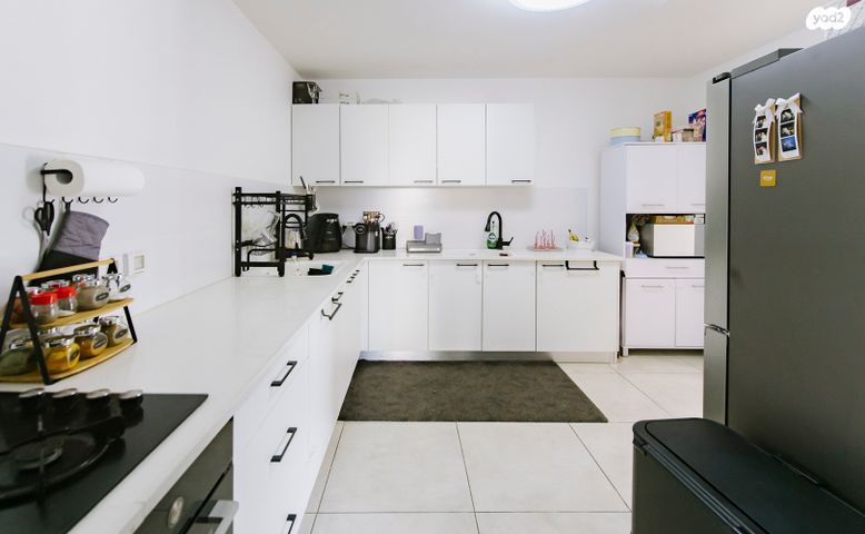 דירת גן, רב חנן, בית שמש