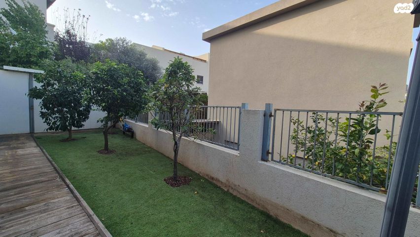 בית פרטי/ קוטג', אורנית