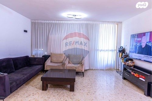 דירה, חיל השריון, נווה חוף, ראשון לציון