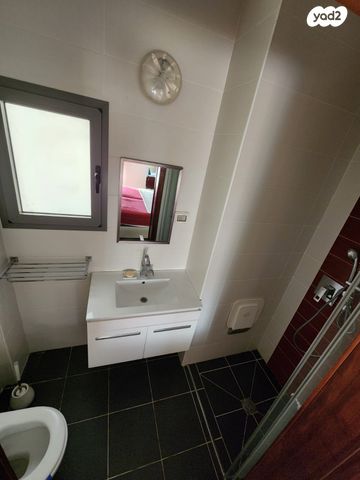 דירה, יצחק בן צבי, מרכז אזרחי, באר שבע