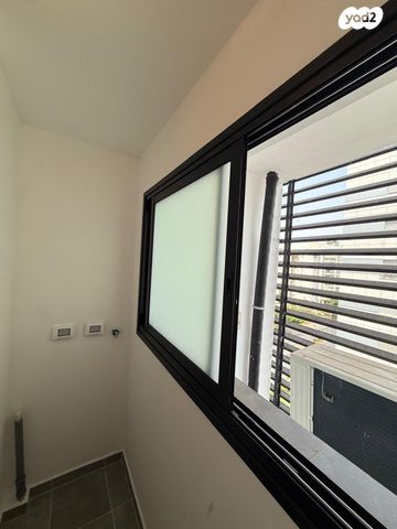 דירה, משה רינת 6, קרית רבין, חולון