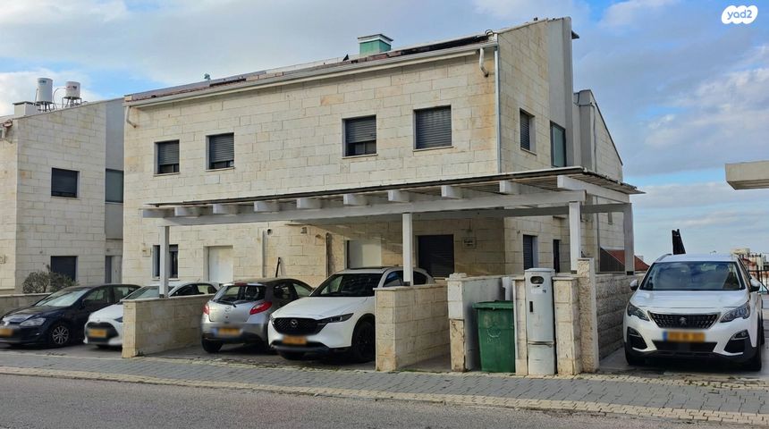 נווה שאנן 38