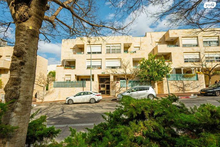 דירה, הנביאים, מודיעין מכבים רעות