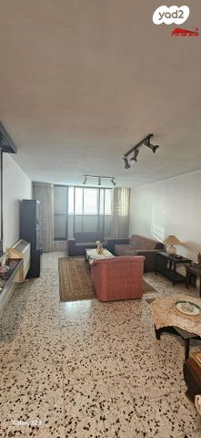 קרן קיימת לישראל 18