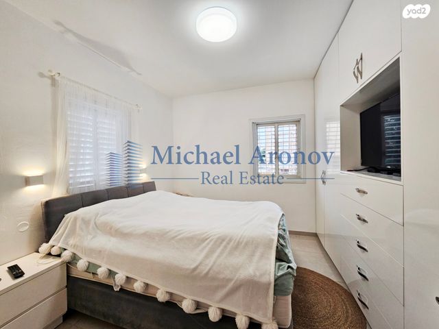 דירה, השבעה, מרכז העיר דרום, נתניה