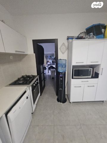 דירה, קרית אתא