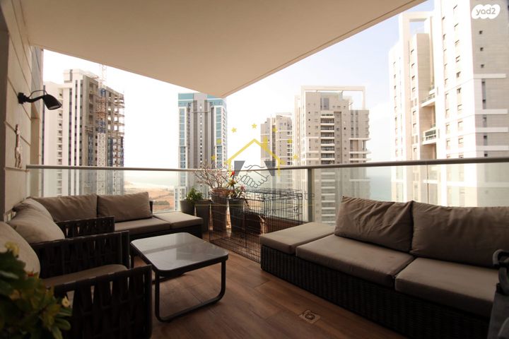 דירה, נתן יונתן, עיר ימים, נתניה