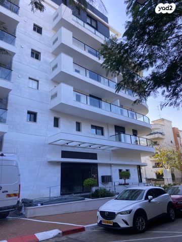 גג/ פנטהאוז, הרצליה