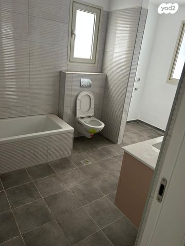 דירה, אריה אלטמן, יד אליהו, תל אביב יפו