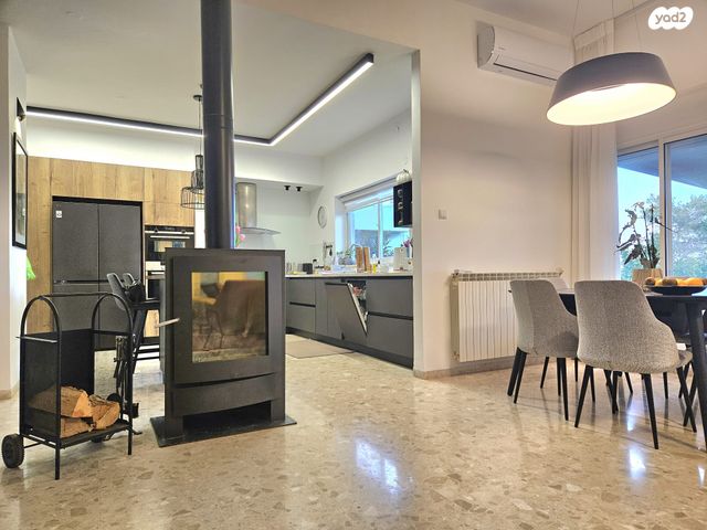 בית פרטי/ קוטג', כפר ורדים