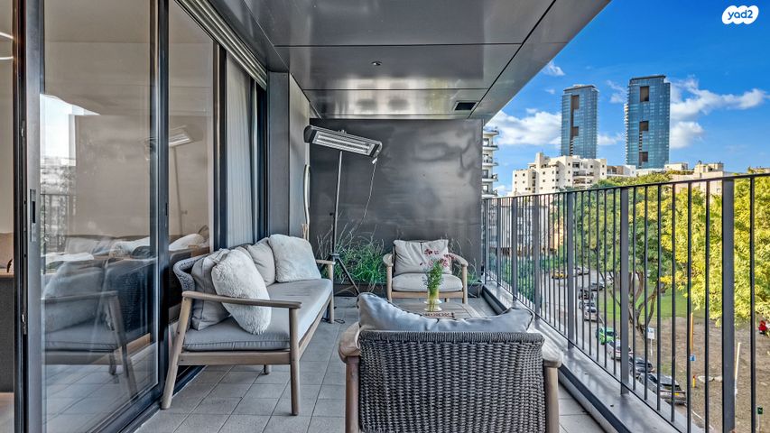 דירה, חרוזים, רמת גן