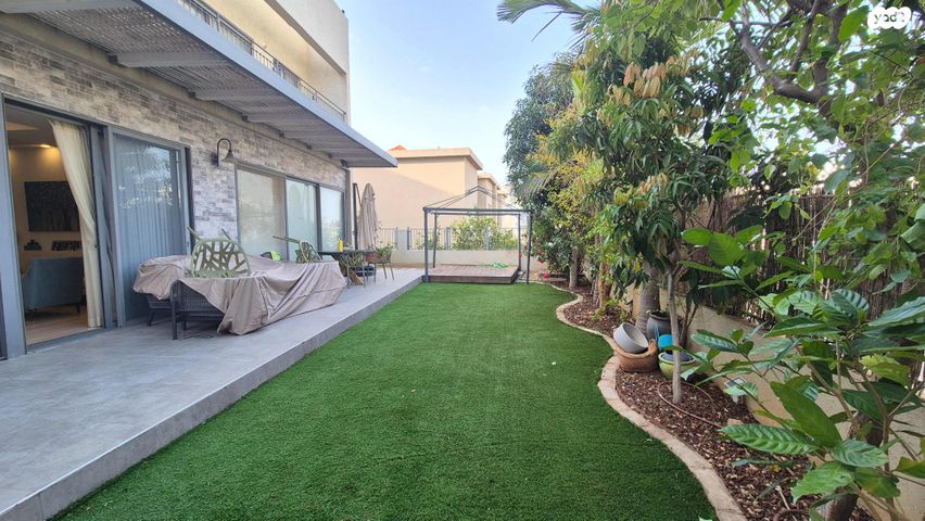 בית פרטי/ קוטג', אורנית