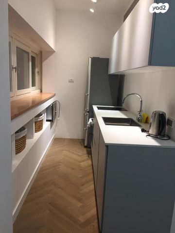 דירה, שדרות רוטשילד, תל אביב יפו