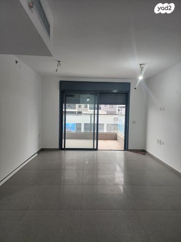 דירה, משה לוי, נאות שמיר, רמלה