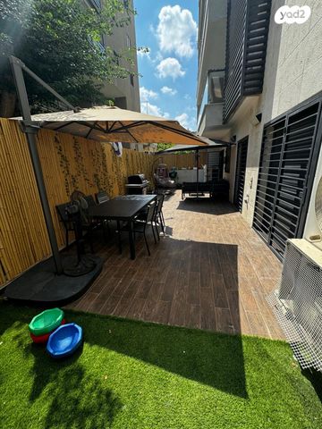 שכונת בן גוריון, מרכז העיר ג'