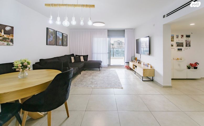 דירת גן, רב חנן, בית שמש