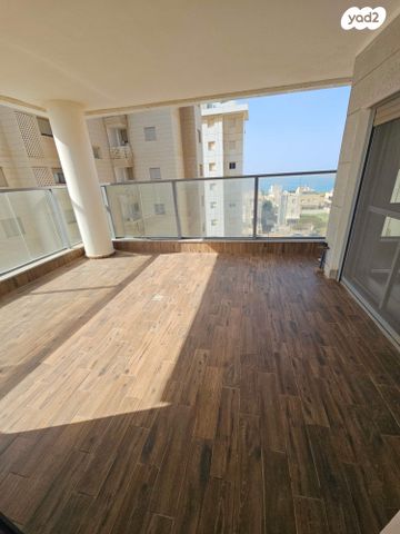 דירה, בני בנימין 51, נתניה