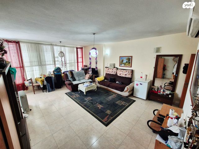 הרב הרצוג 15