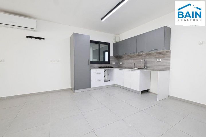 דירה, רעננה