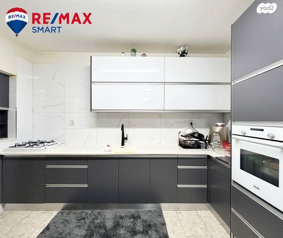 דירה, סמטת אתא, בית וגן, קרית אתא