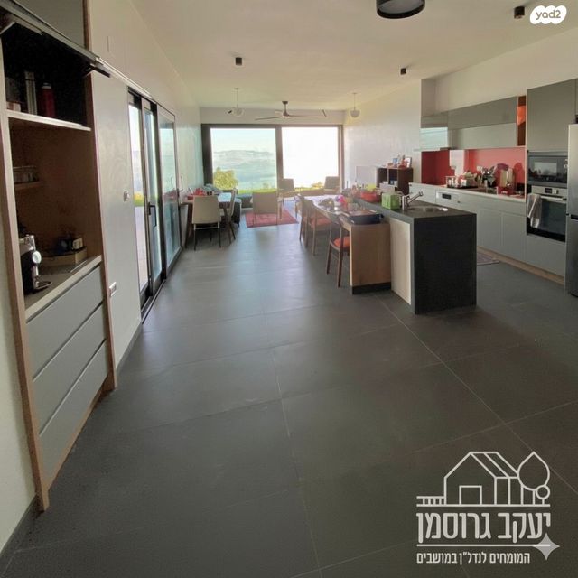 בית פרטי/ קוטג', מבוא חמה