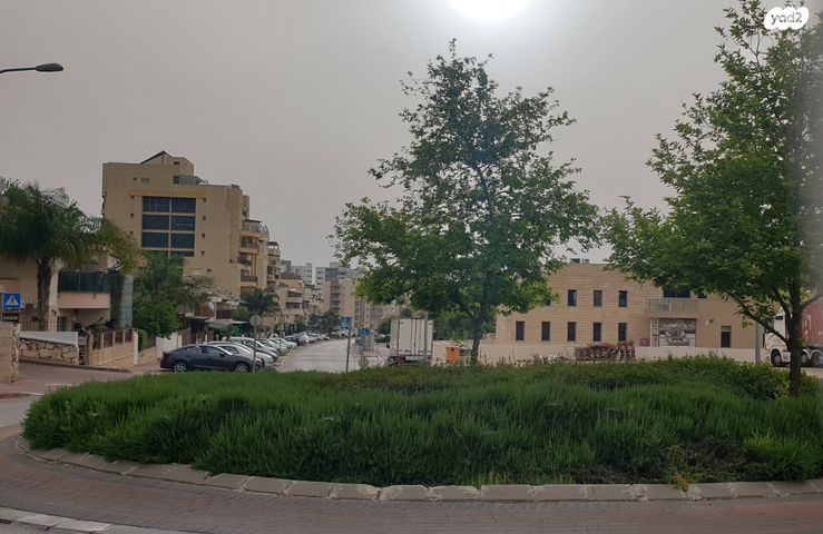 דו משפחתי, קרית רבין, מגדל העמק