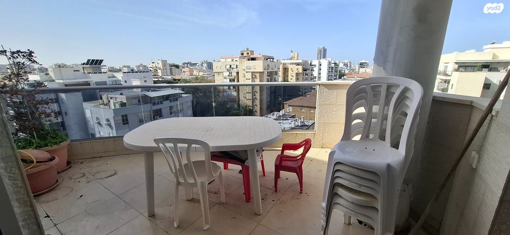 גג/ פנטהאוז, כצנלסון, ראשון לציון