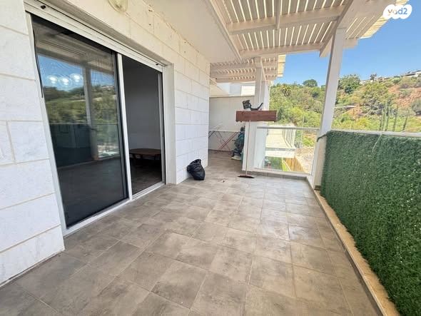 דירת גן, מצפה העמק, מגדל העמק