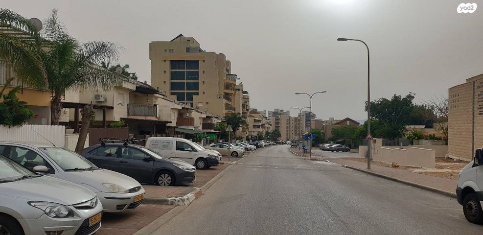 דו משפחתי, קרית רבין, מגדל העמק