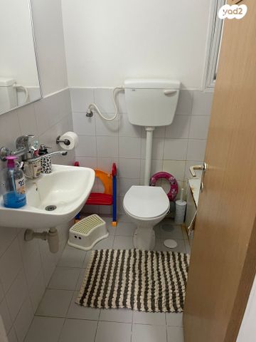 דירת גן, גני אביב, לוד