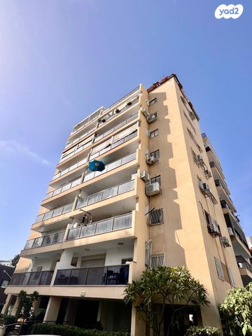 דירה, יהודה הלוי, גרין ועם, חולון