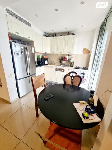 דירה, החי"ל, נגבה, רמת גן