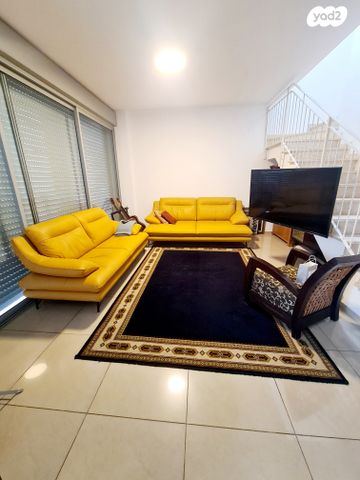 דירה, החי"ל, נגבה, רמת גן