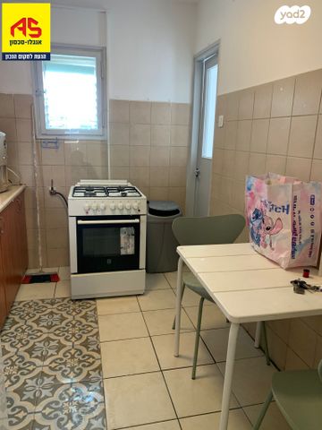 דירה, השר בכור שטרית, קרית נורדאו, נתניה