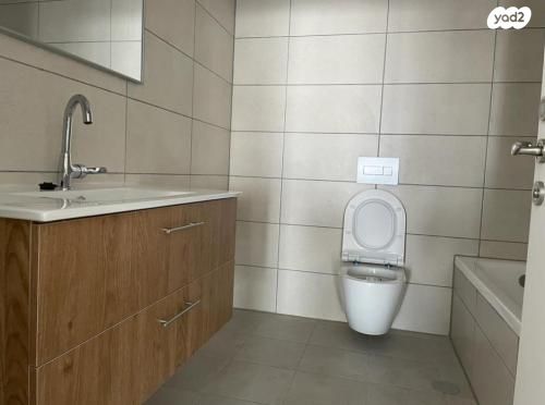 דירה, ישראל טל 5, מונטיפיורי, הרכבת, תל אביב יפו