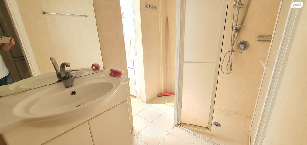 דירת גן, החי"ל, נגבה, רמת גן