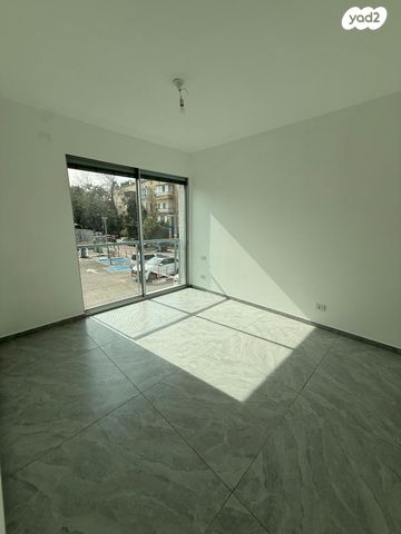 דירה, שדרות מוצקין 10, הצפון הישן - צפון, תל אביב יפו