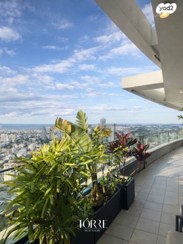 דירה, דרך מנחם בגין 158, מונטיפיורי, הרכבת, תל אביב יפו