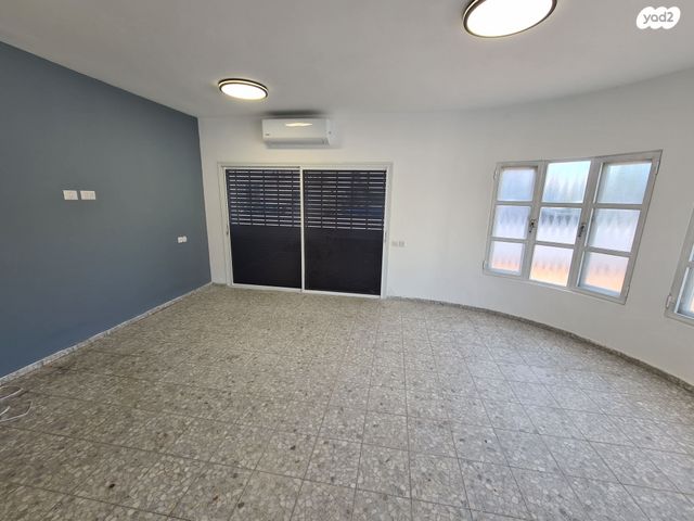 בית פרטי/ קוטג', פרדס חנה כרכור