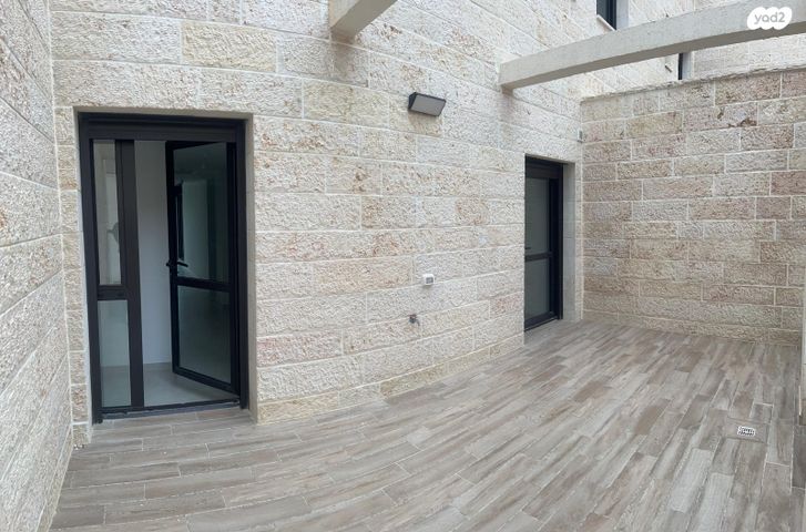 דירה, המגרסה, מבשרת ציון