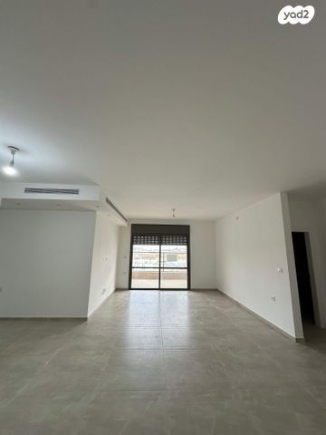 דירה, אפיקי הנחל / אופקים החדשה, אופקים