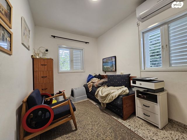 דירה, הגיבור האלמוני 34, יד אליהו, תל אביב יפו