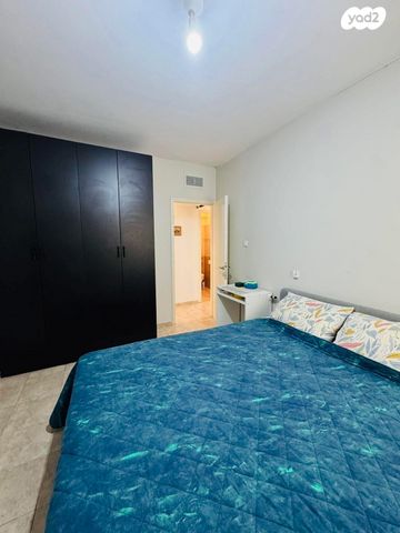 דירה, הרב הרצוג 49, שכונה י"א, באר שבע