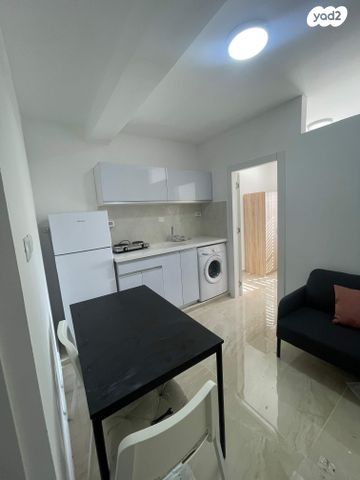 דירה, בעל שם טוב, בן גוריון, אשקלון