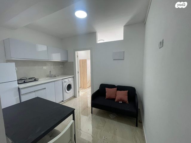 דירה, בעל שם טוב, בן גוריון, אשקלון