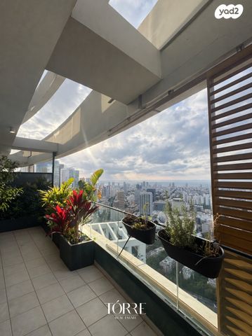 דירה, דרך מנחם בגין 158, מונטיפיורי, הרכבת, תל אביב יפו