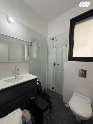 דירה, משה רינת, קרית רבין, חולון