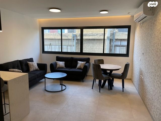 דירה, היצירה, רמת גן