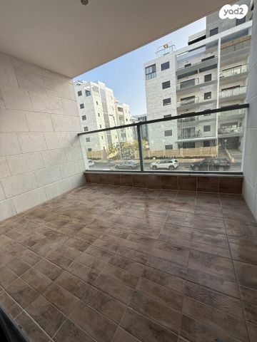 דירה, עיר היין, אשקלון